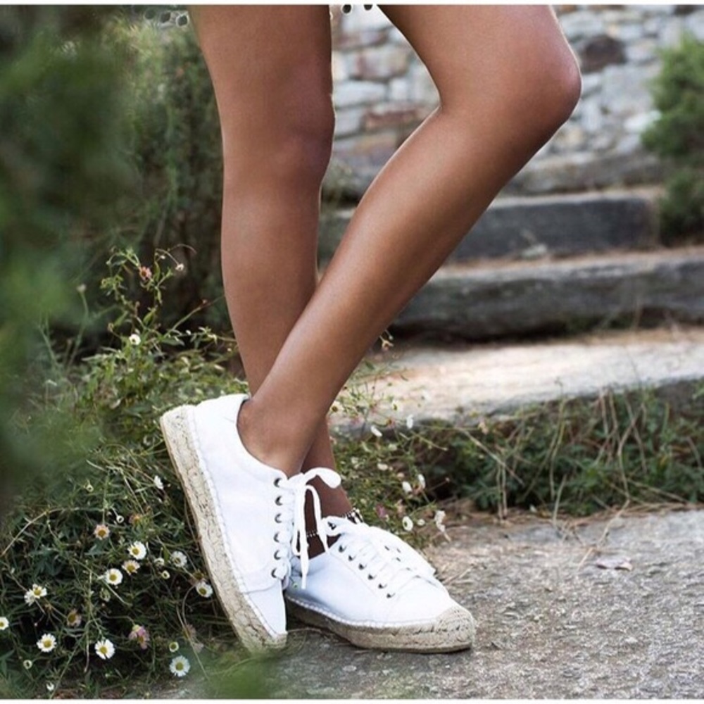 NWT Soludos White Platform Tennis Sneaker - Picture 2 of 7